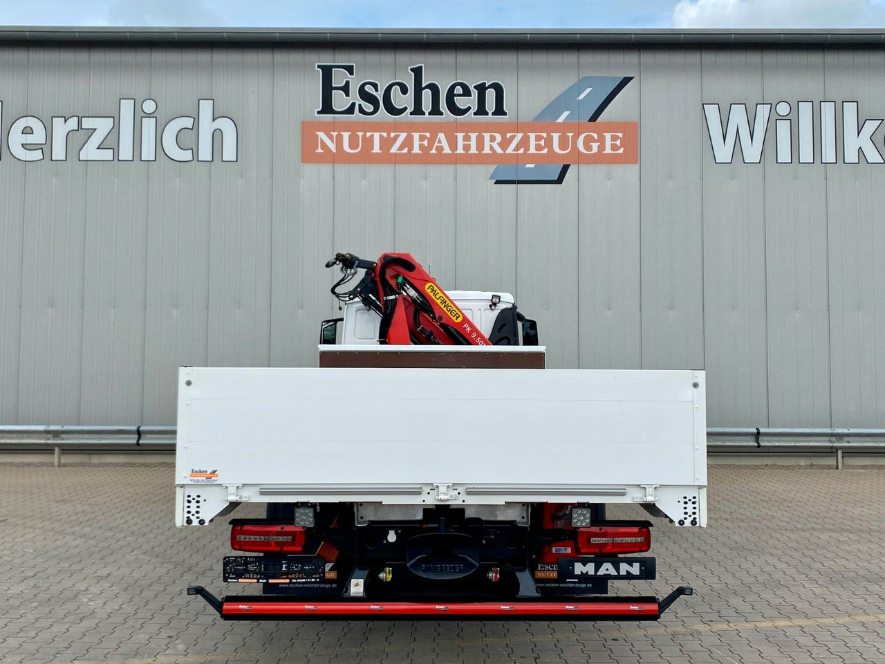 Vrachtwagen met open laadbak MAN TGL 12.220 | Palfinger PK 9.501*5+6. Kreis*Navi