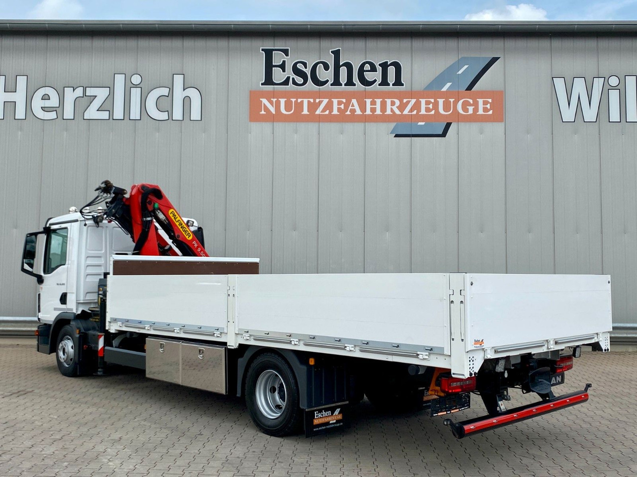Vrachtwagen met open laadbak MAN TGL 12.220 | Palfinger PK 9.501*5+6. Kreis*Navi