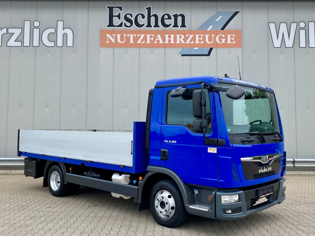 Vrachtwagen met open laadbak MAN TGL 8.180 4x2 BB