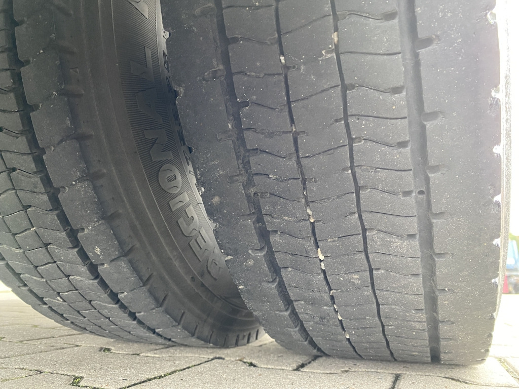 Vrachtwagen met open laadbak MAN TGL 8.180 4x2 BB