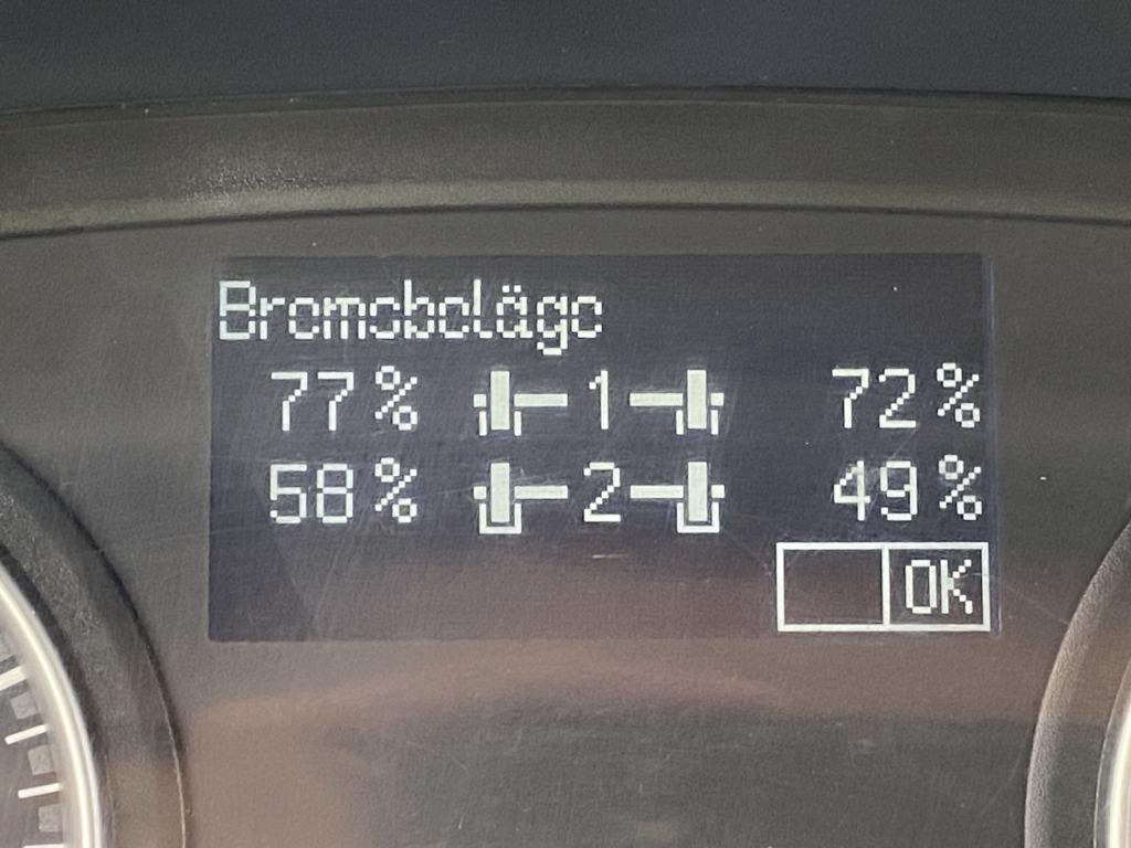 Vrachtwagen met open laadbak MAN TGL 8.210 4x2 BL