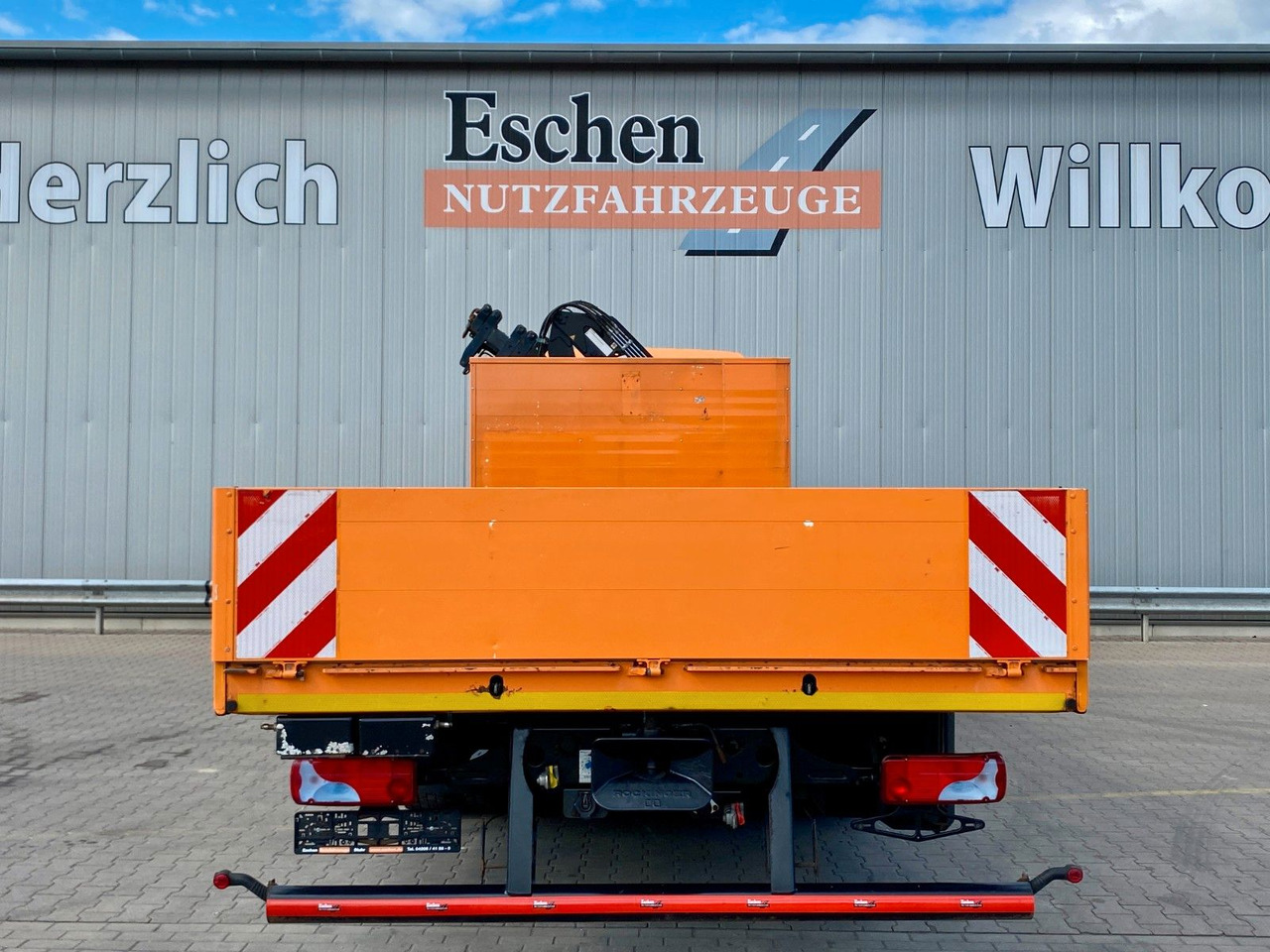 Vrachtwagen met open laadbak MAN TGM 15.290 DOKA|Atlas AK 75,2*Funk*4x Sitze*Navi