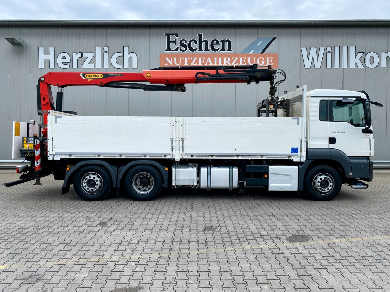 Vrachtwagen met open laadbak MAN TGS 26.420 6x2-4 LL | PK 26.001*FUNK*Navi*AHK*AC
