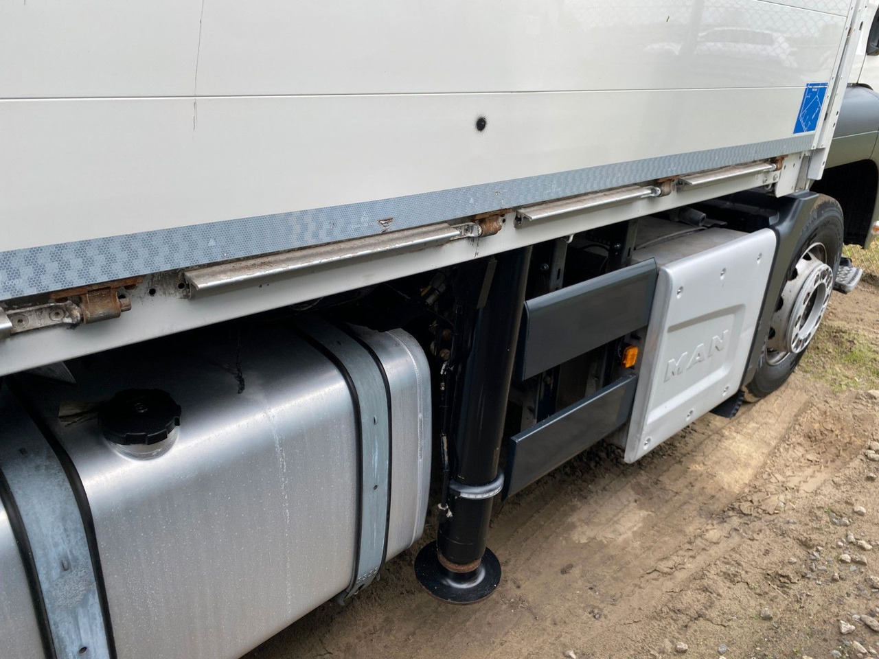 Vrachtwagen met open laadbak MAN TGS 26.420 6x2-4 LL | PK 26.001*FUNK*Navi*AHK*AC