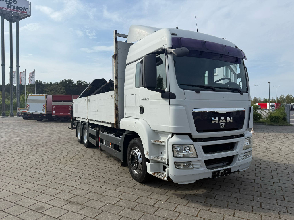 Vrachtwagen met open laadbak MAN TG-S 26.440 6x4 Pritsche Heckkran PK 27002+Funk