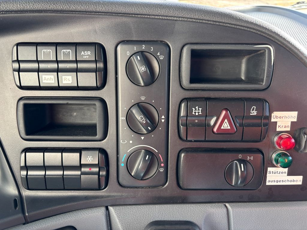 Vrachtwagen met open laadbak Mercedes-Benz Actros 1832 I Terex 85.2A3*9,10m*Telligent*Klima