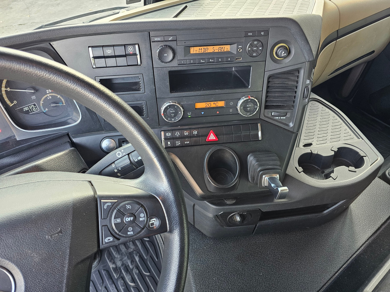 Vrachtwagen met open laadbak Mercedes Benz Actros 2645 6x4