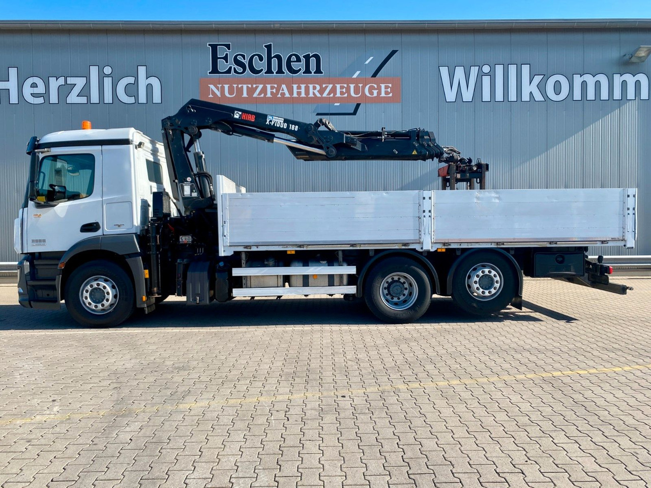 Vrachtwagen met open laadbak Mercedes-Benz Antos 2533 6x2 | X-HIDUO 188/ES-3*AHK*5+6.Kreis