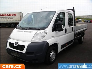 Peugeot Boxer 2.2 HDi 7míst valník - Vrachtwagen met open laadbak