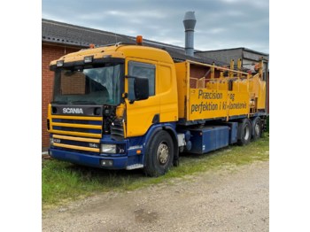 Vrachtwagen met open laadbak Scania 114L 430