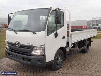 Toyota DYNA 300 WC - Vrachtwagen met open laadbak