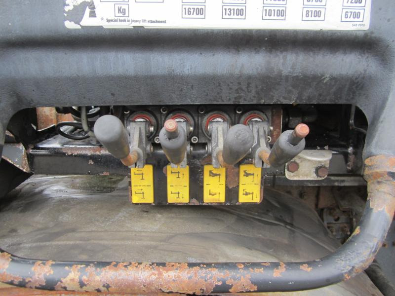 Vrachtwagen met open laadbak Volvo FH 520