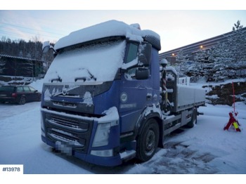 Vrachtwagen met open laadbak Volvo FM410