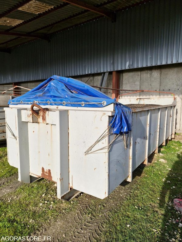 Vrachtwagen benne ampliroll céréalière 1