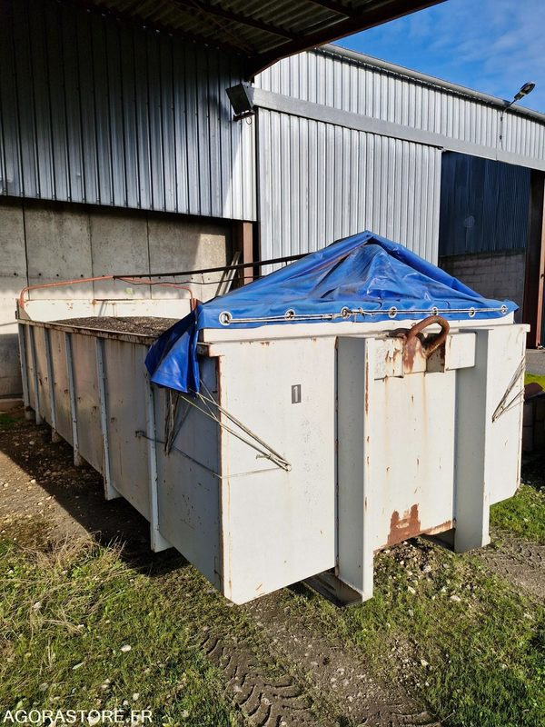 Vrachtwagen benne ampliroll céréalière 1