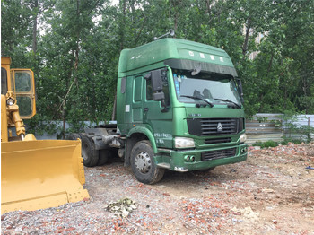 Vrachtwagen met open laadbak sinotruck howo 371 375: afbeelding 1