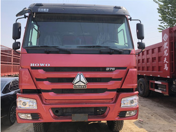 Kipper vrachtwagen voor het vervoer van silo sinotruk Howo Dump truck: afbeelding 1