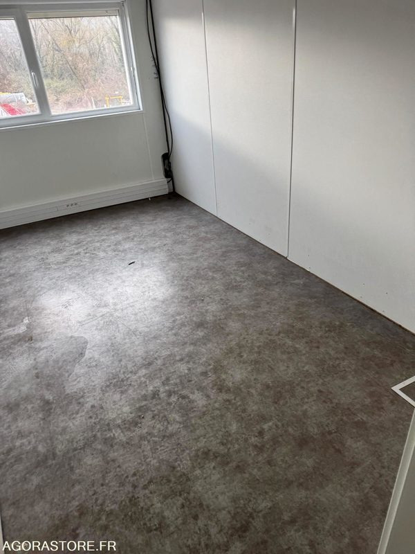 Wooncontainer Bâtiment Modulaire 195 m² – Prêt à l’Emploi, Très Bon État