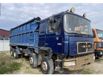MAN 26.343  - Kipper vrachtwagen: afbeelding 1