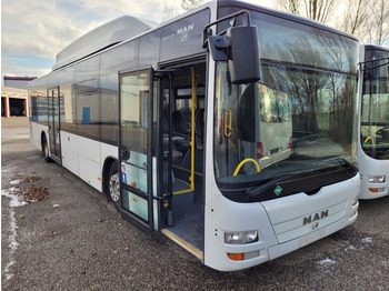 MAN 3X A20/CNG  - Stadsbus: afbeelding 1