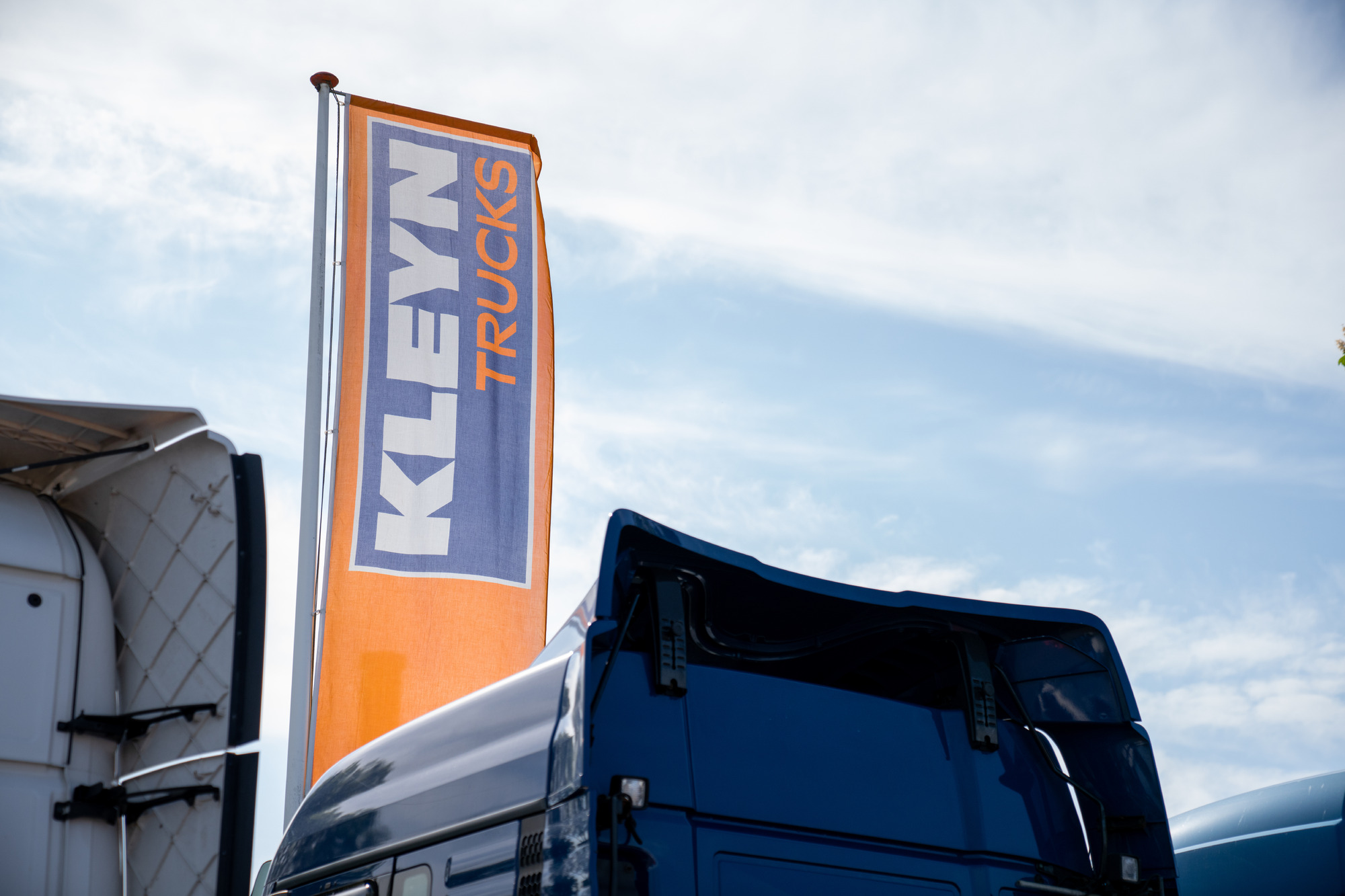 Kleyn Trucks - Voertuigen te koop undefined: afbeelding 3