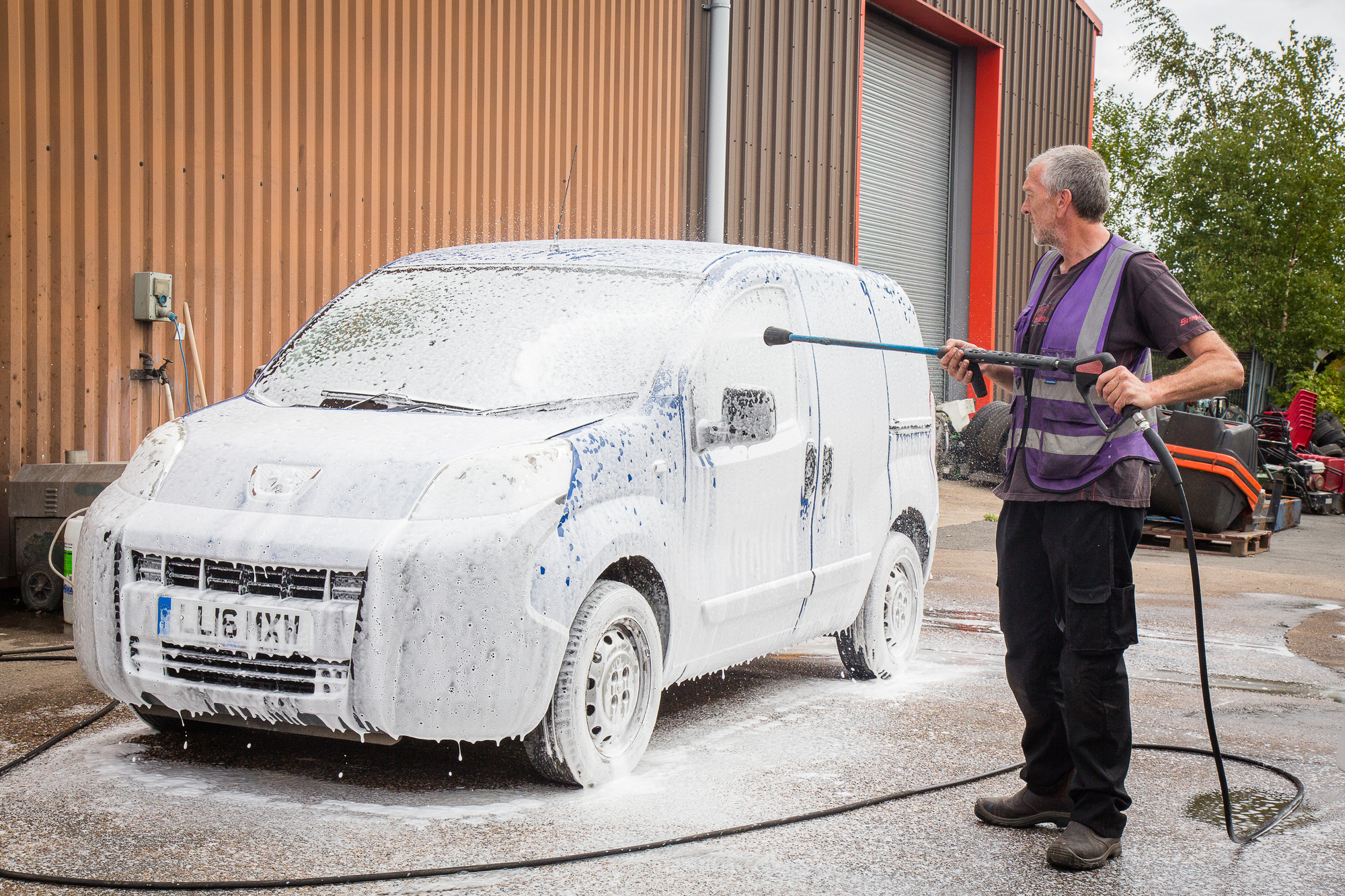 COMMERCIAL VEHICLE AUCTIONS LIMITED - Voertuigen te koop undefined: afbeelding 8