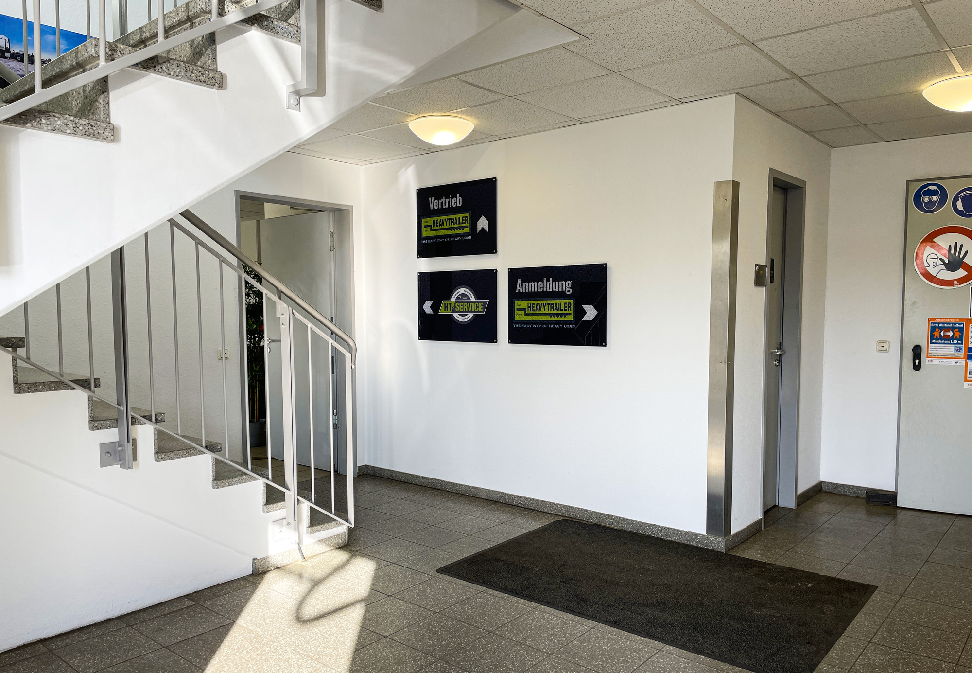 HEAVYTRAILER AG - Voertuigen te koop undefined: afbeelding 3