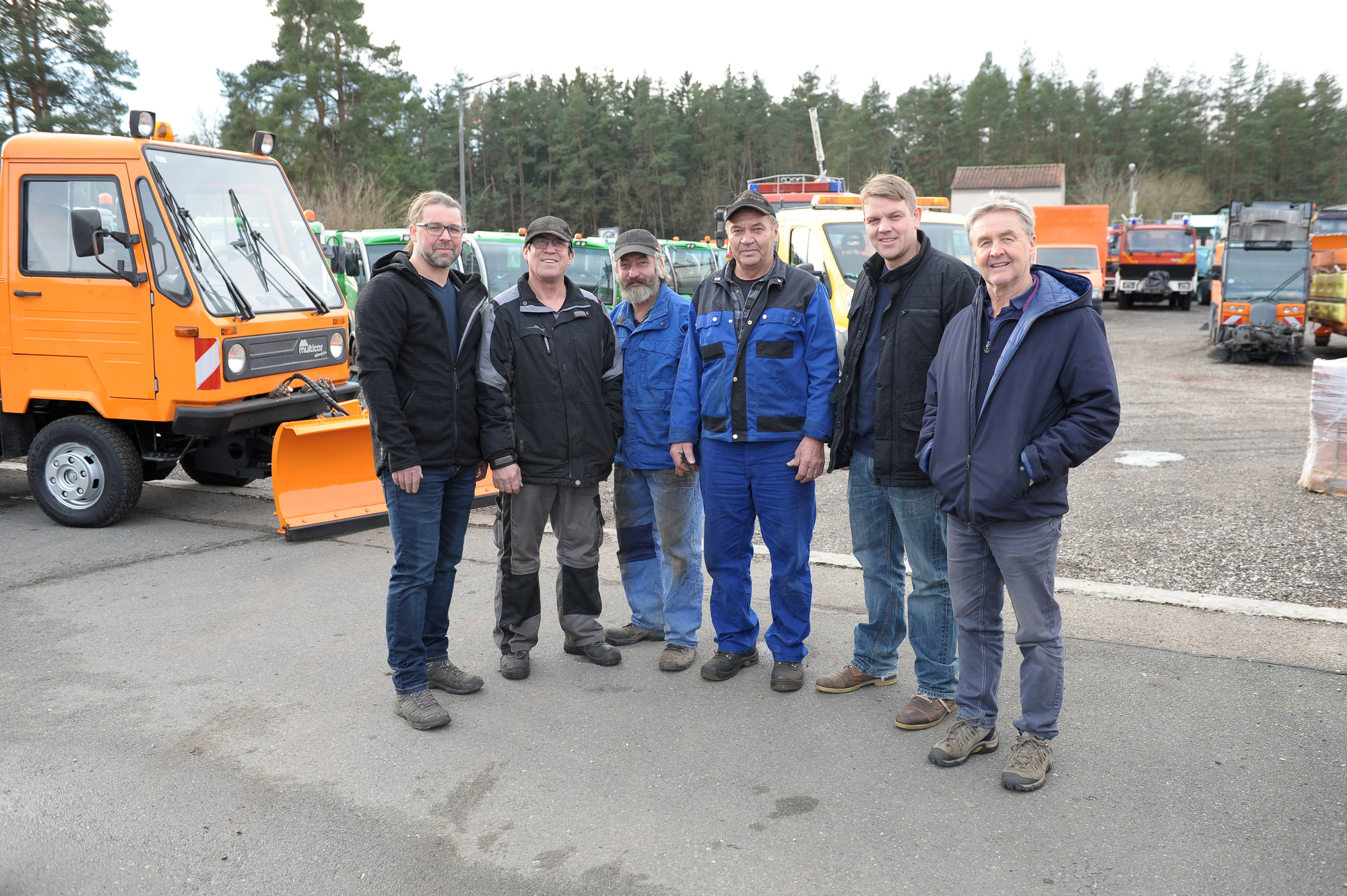 Auto Ungar GmbH & Co. KG Kommunalfahrzeuge - Gemeentelijke machines/ Speciaal MITSUBISHI - diesel, versnellingsbak: manuele, airconditioner undefined: afbeelding 2