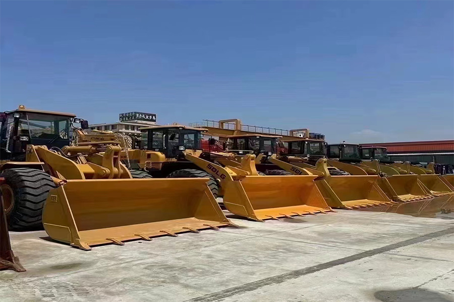 WING LUNG MACHINERY LIMITED - Voertuigen te koop undefined: afbeelding 6