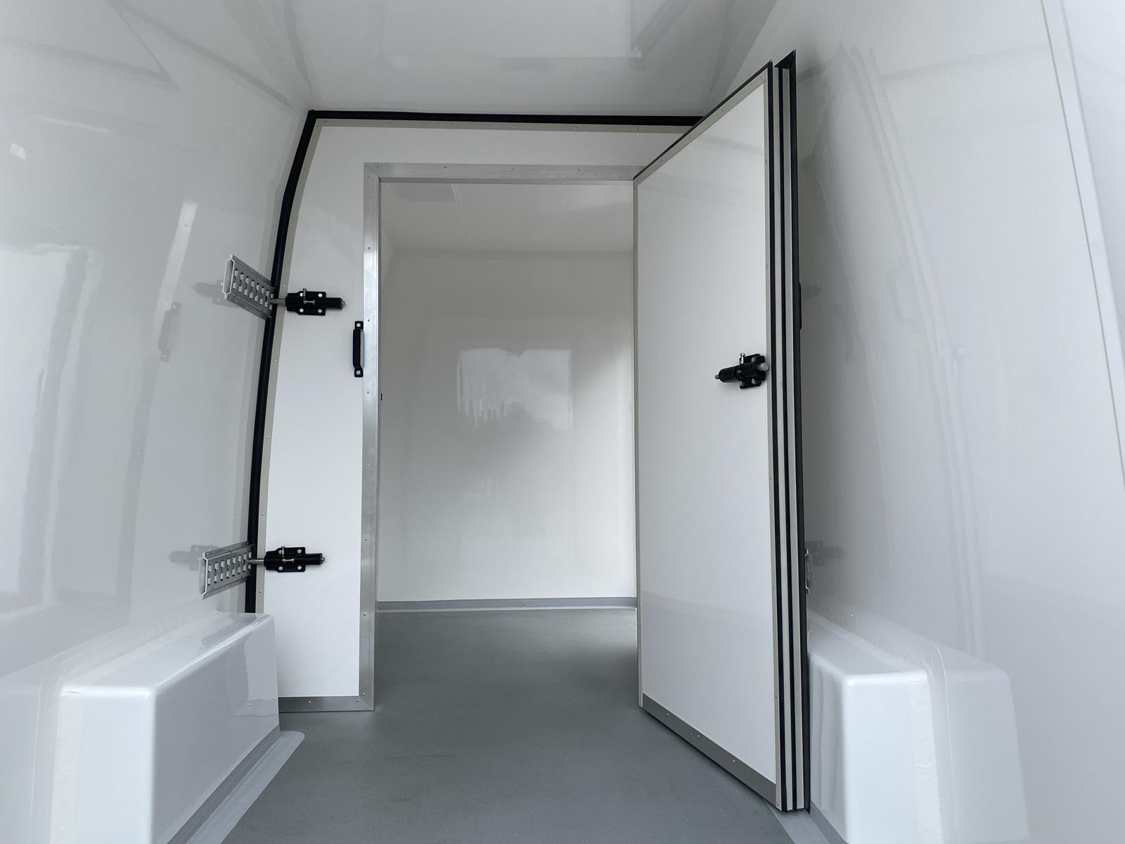 RINZ ROS d.o.o. (GmbH) - Bedrijfswagens undefined: afbeelding 26