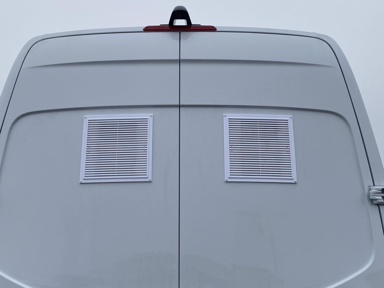 RINZ ROS d.o.o. (GmbH) - Bedrijfswagens undefined: afbeelding 17