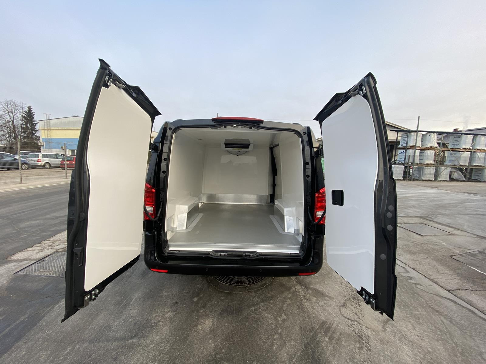 RINZ ROS d.o.o. (GmbH) - Bedrijfswagens undefined: afbeelding 46