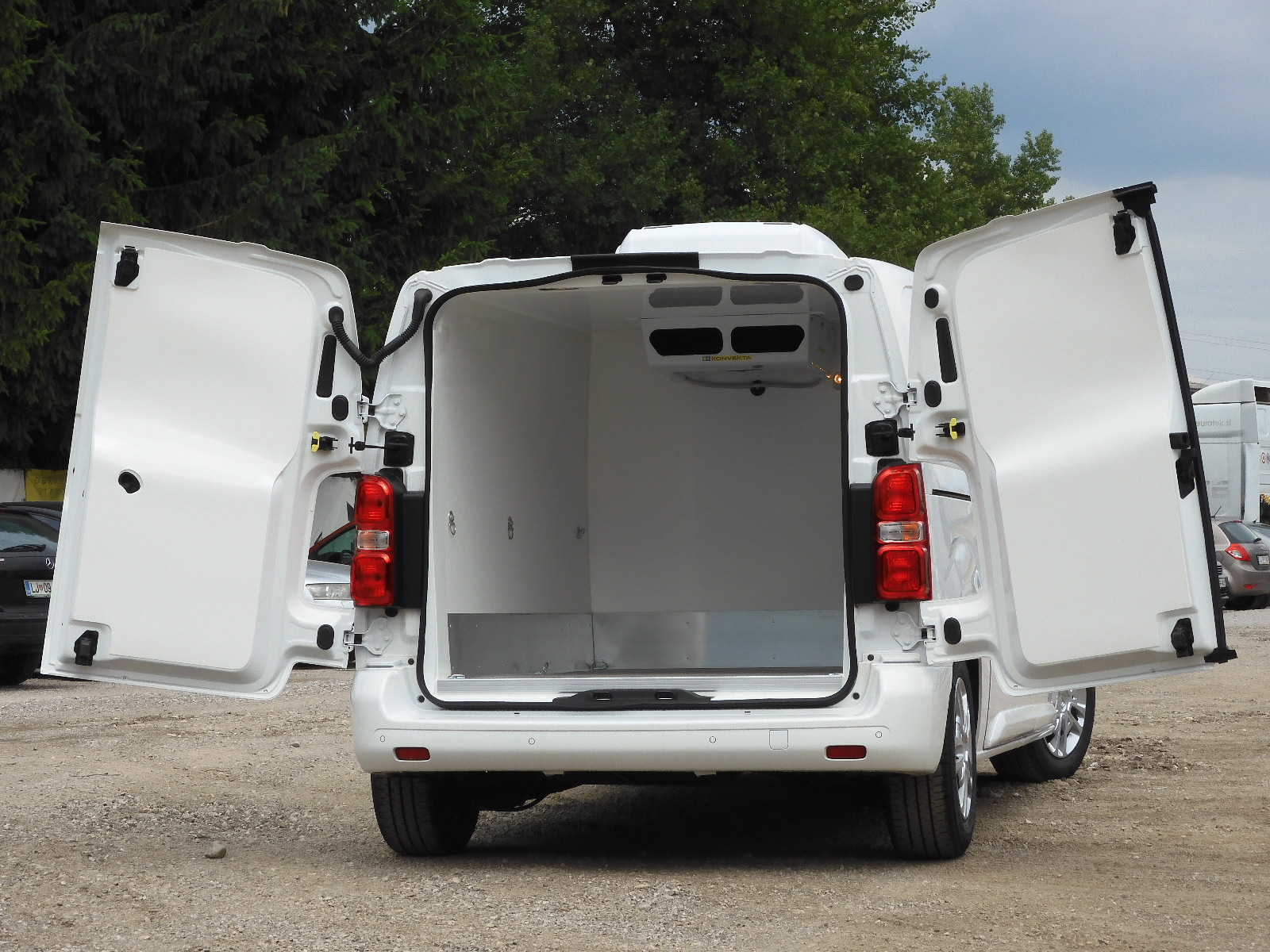 RINZ ROS d.o.o. (GmbH) - Bedrijfswagens undefined: afbeelding 59