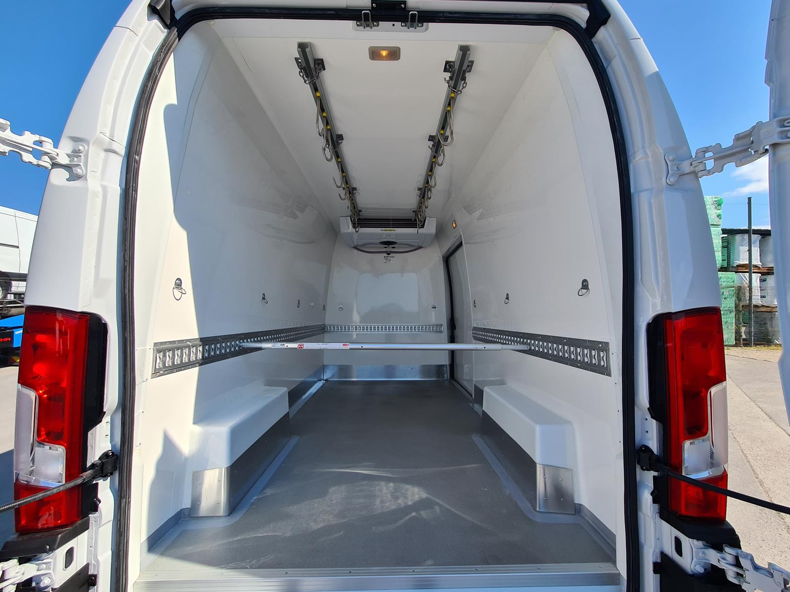 RINZ ROS d.o.o. (GmbH) - Bedrijfswagens undefined: afbeelding 35