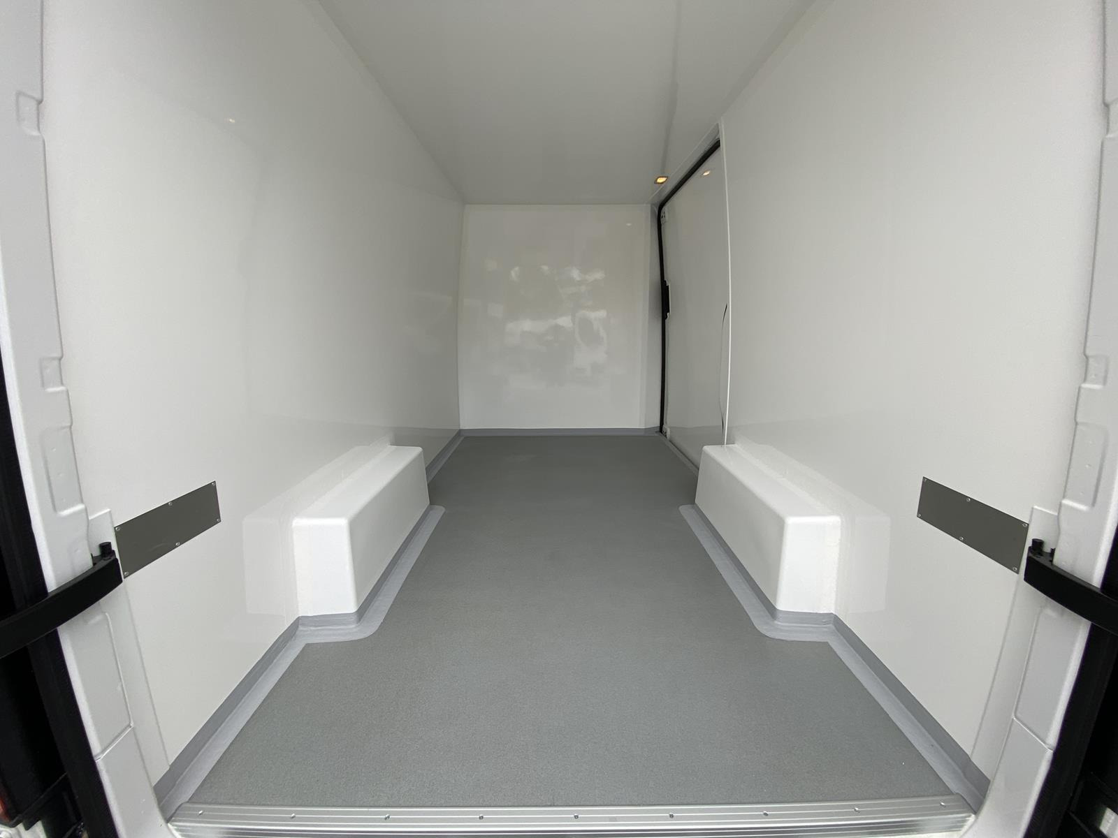 RINZ ROS d.o.o. (GmbH) - Bedrijfswagens undefined: afbeelding 31