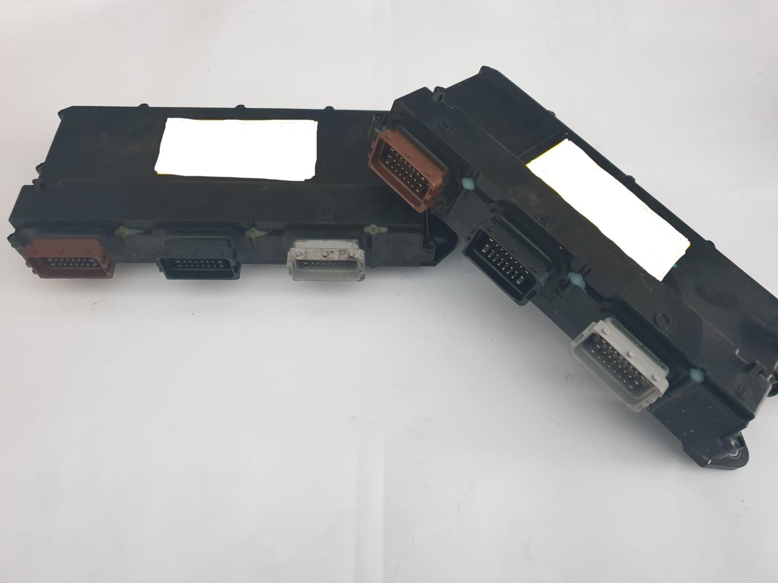 CR ELECTRONIC SRL - Voertuigen te koop undefined: afbeelding 2