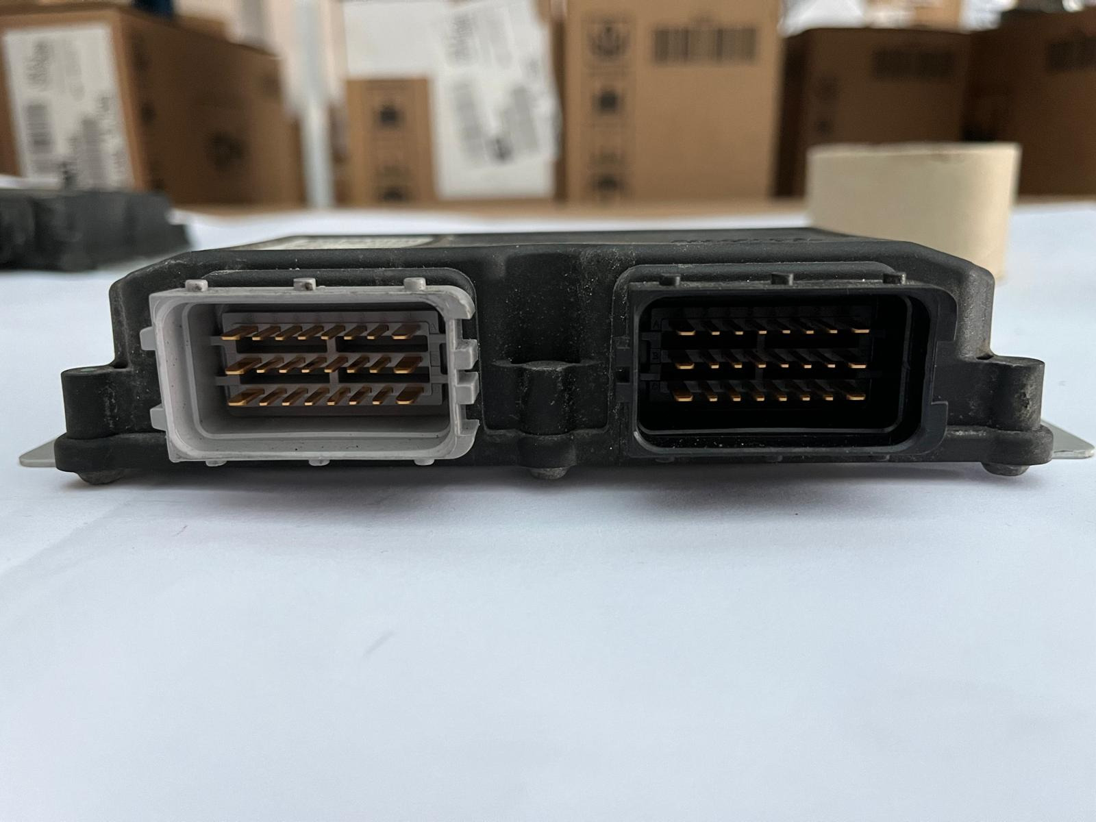 CR ELECTRONIC SRL - Voertuigen te koop undefined: afbeelding 12