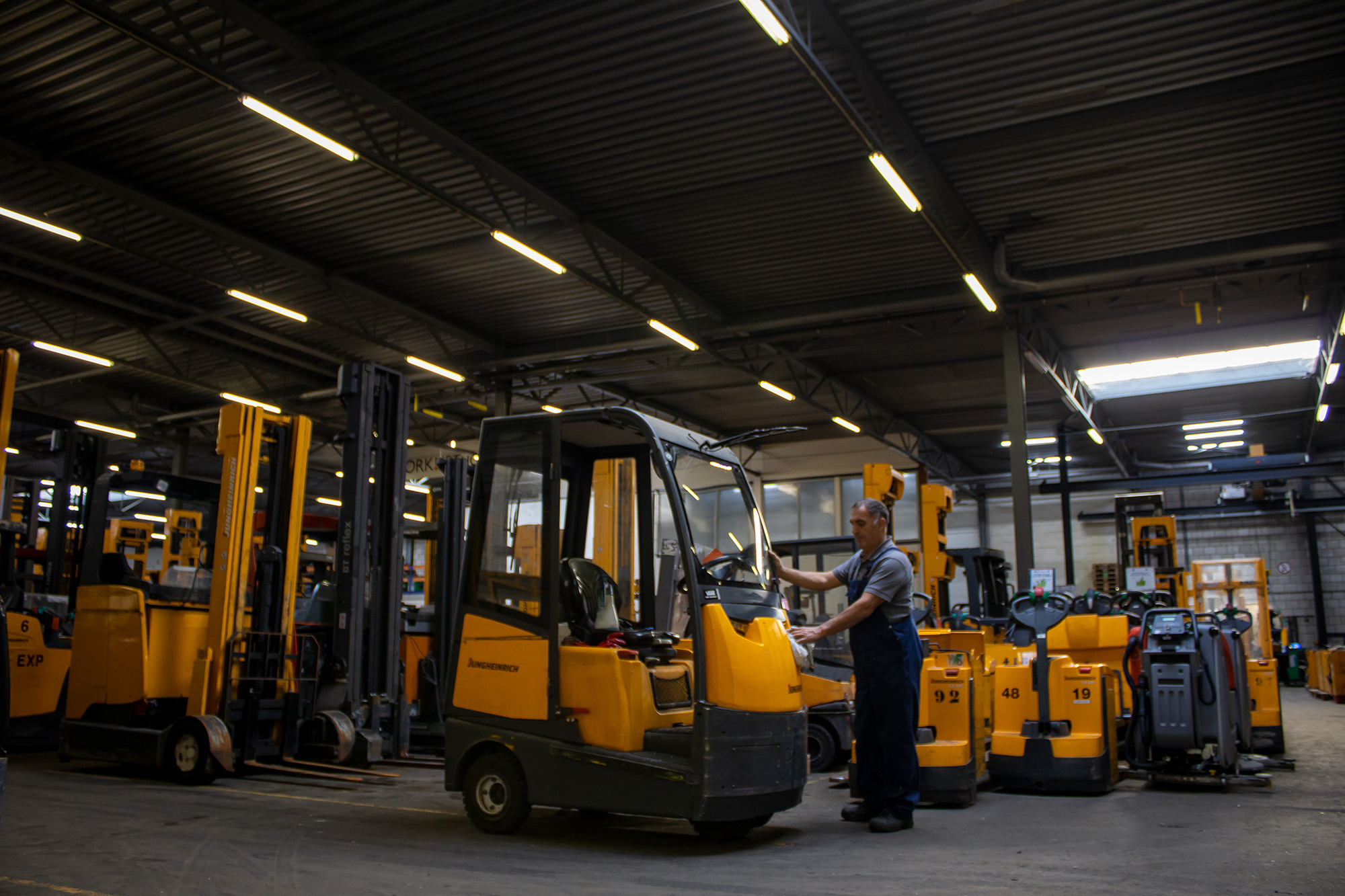 Forklifthouse B.V. - Intern transport TCM undefined: afbeelding 1