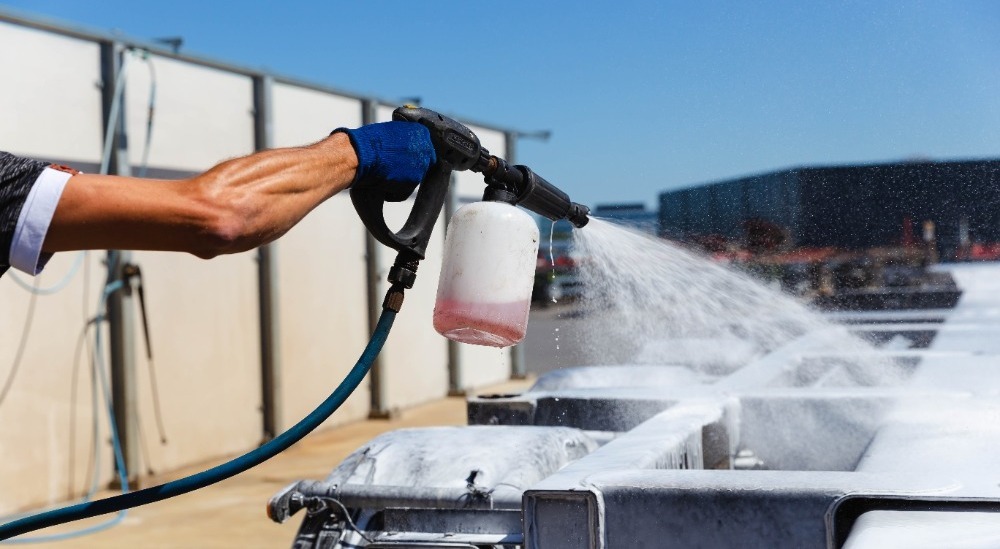 Louis Boon Trucks & Trailers BV undefined: afbeelding 4