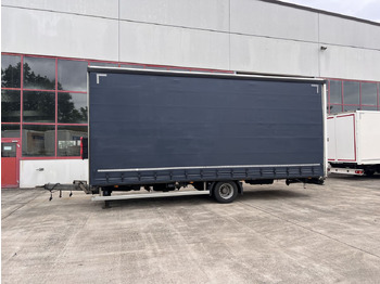 Schuifzeilen vrachtwagen