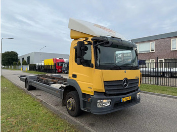 Chassis vrachtwagen MERCEDES-BENZ Atego 1318