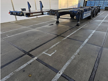 Containertransporter/ Wissellaadbak oplegger RENDERS