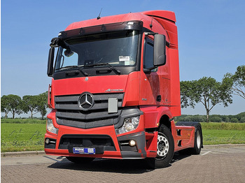 Trekker MERCEDES-BENZ Actros 1846