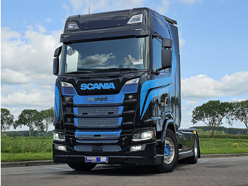 Trekker SCANIA S 500