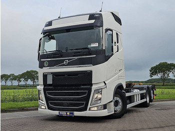 Containertransporter/ Wissellaadbak vrachtwagen VOLVO FH 460