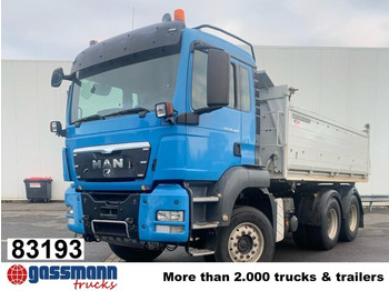Kipper vrachtwagen MAN TGS 26.440