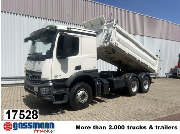 Kipper vrachtwagen MERCEDES-BENZ Arocs 2643