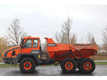 Kiepwagen met knikbesturing DOOSAN DA30