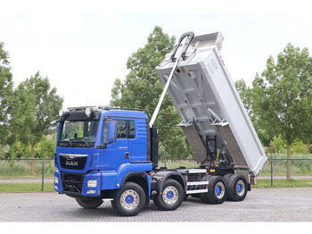 Kipper vrachtwagen MAN TGS 35.500
