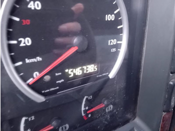 Kipper vrachtwagen MAN TGA 35.410: afbeelding 4